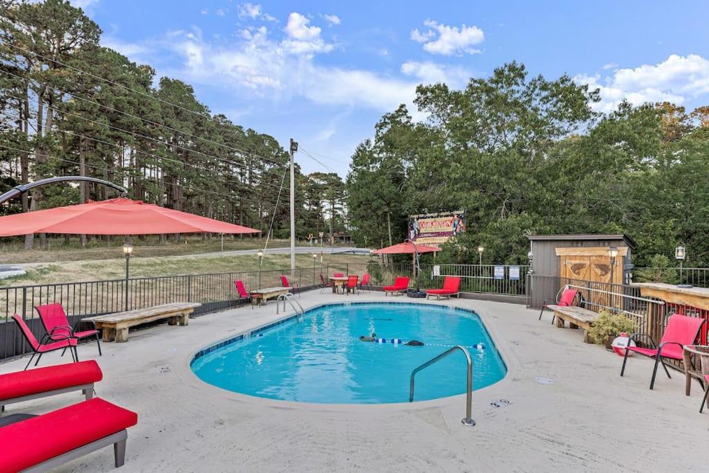 Stonegate Lodge 2 Queen Beds Fast Wifi 50In Tv Salt Water Pool Room # 305 ユリーカ・スプリングス エクステリア 写真